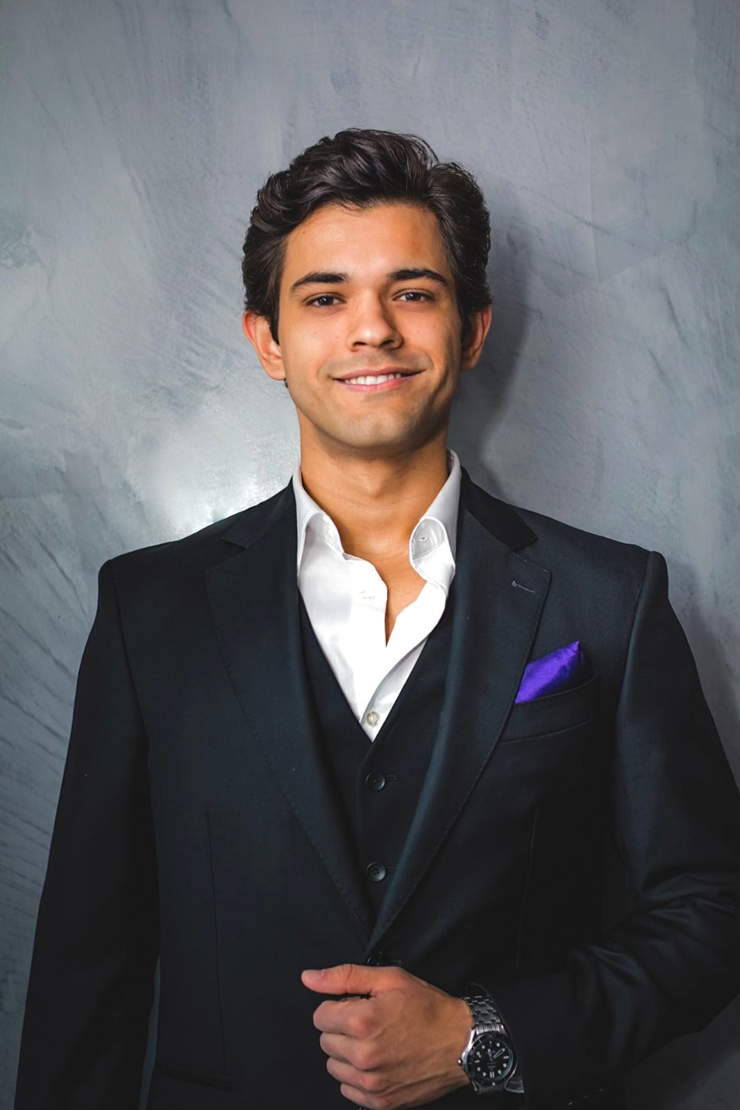 Dr. Luciano Rezende, Advogado